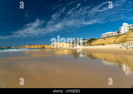 Der Strand Fuente de Gallo, Conil de la Frontera, Costa de la Luz, Andalusien, Spanien | Strand Fuente de Gallo, Conil de la Frontera, Costa de la Lu Stockfoto