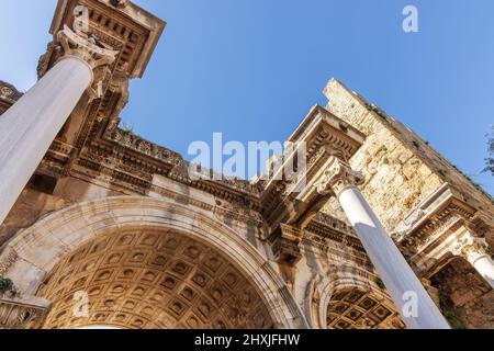 Historischen Hadrianstor in Altstadt von Antalya, Türkei. Stockfoto