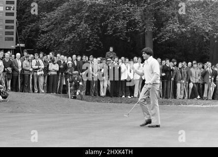 1977 Colgate World Match Play Championship, Wentworth Club, Virginia Water, 7.. Oktober 1977. Ein junger Seve Ballesteros, 20 Jahre alt. Stockfoto