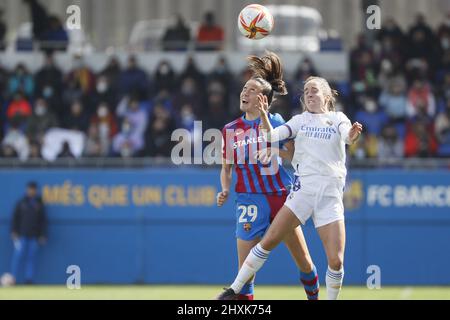 Barcelona, Spanien. 13. Mär, 2022. Während des Primera Iberdrola-Spiels zwischen Barcelona und R.Madrid im Johan Cruyff-Stadion in Sant Joan Despi, Barcelona, Spanien. Rafa Huerta/SPP Credit: SPP Sport Press Photo. /Alamy Live News Stockfoto