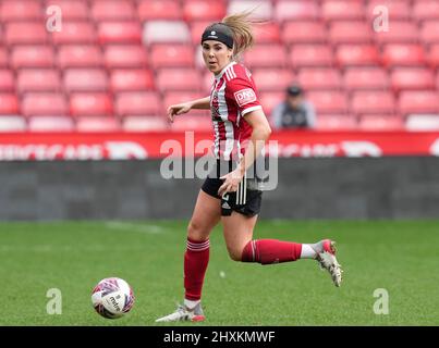 Sheffield, Großbritannien. 13. März 2022. Ellie Wilson aus Sheffield Utd beim Spiel der FA Women's Championship in der Bramall Lane, Sheffield. Bildnachweis sollte lauten: Andrew Yates/Sportimage Kredit: Sportimage/Alamy Live News Stockfoto