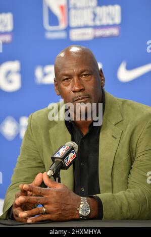 Michael Jordan nimmt an einer Pressekonferenz Teil Stockfoto