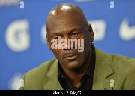 Michael Jordan nimmt an einer Pressekonferenz Teil Stockfoto