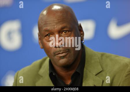 Michael Jordan nimmt an einer Pressekonferenz Teil Stockfoto