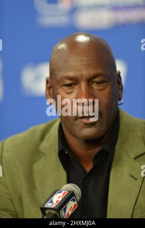 Michael Jordan nimmt an einer Pressekonferenz Teil Stockfoto