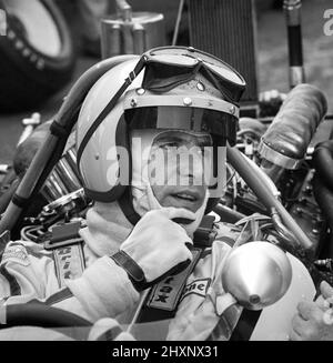 15 Elford Vic (gbr), Cooper Car Company, Cooper T86B BRM, Portrait während des Grand Prix von Großbritannien 1968, 7. Lauf der Formel-1-Saison 1968, auf dem Brands Hatch Circuit, am 20. Juli 1968 in Brands Hatch, UK - Foto DPPI Stockfoto