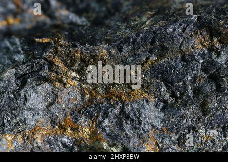 Industrielles Kupfererz, Chalkopyrit genannt. Stockfoto