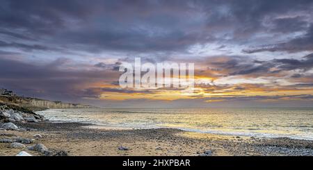 Coucher de Soleil Ault Onival, picardie, baie de Somme. Stockfoto