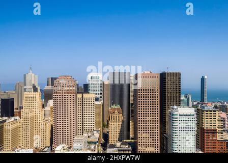 Die Plattform am Sheraton ist mittags für Touristen geöffnet, um einen malerischen Überblick über die Stadt zu erhalten Stockfoto