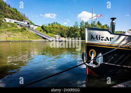 Frankreich, Saint-Louis-Artzwiller, der Bootsaufzug auf einer geneigten Rampe. Stockfoto