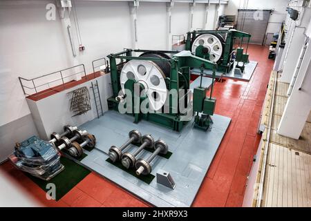 Frankreich, Saint-Louis-Artzwiller, der Bootsaufzug auf einer geneigten Rampe, der Maschinenraum. Stockfoto