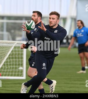 Oriam Sports Centre Edinburgh.Schottland.Großbritannien. 14.. März 22. Guinness Six Nations. Schottlands Matt FagersonTraining Session für Irland Match. Kredit: eric mccowat/Alamy Live Nachrichten Stockfoto