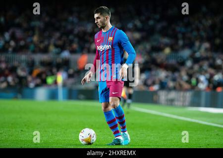 Ferran Torres vom FC Barcelona während des Fußballspiels der spanischen Meisterschaft La Liga zwischen dem FC Barcelona und CA Osasuna am 13. März 2022 im Camp Nou Stadion in Barcelona, Spanien - Foto: Marc Graupera Aloma/DPPI/LiveMedia Stockfoto