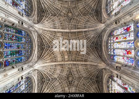 Innenraum der King's College Chapel an der Cambridge University, Cambridge, Großbritannien Stockfoto