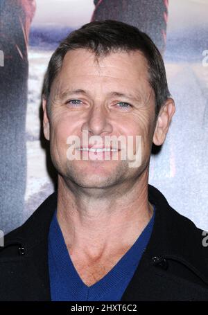 Grant Show bei der Premiere der „Big Love“-Saison 5 von HBO in der Directors Guild of America, Los Angeles. Stockfoto