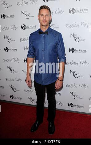 Chris Landon bei der Los Angeles Premiere von 'Burning Palms' im Arclight Hollyood Theater am 12. Januar 2011 in Hollywood, Kalifornien. Stockfoto