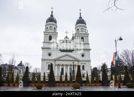 Iasi, Rumänien Murch 2022 - die Metropolitan Cathedral in Iasi, Rumänien. Es ist die größte historische orthodoxe Kirche in Rumänien. Stockfoto
