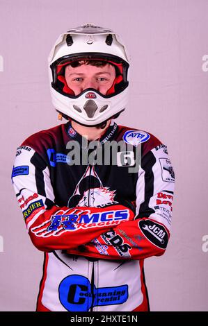 MANCHESTER, GROSSBRITANNIEN. MÄR 14. Archie Freeman - Belle Vue „Cool Running“ Colts während des Belle Vue Speedway Media Day im National Speedway Stadium, Manchester, Montag, 14.. März 2022. (Kredit: Ian Charles | MI News) Stockfoto