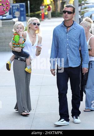 Gwen Stefani, Ehemann Gavin Rossdale und Sohn Zuma Rossdale in Los Angeles, Kalifornien, gesehen Stockfoto