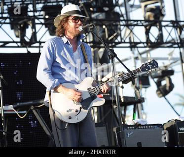 Kevin Drew von Broken Social Scene beim Coachella Valley Music and Arts Festival im Empire Polo Field, Kalifornien. Stockfoto