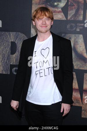 Rupert Grint kommt bei der Los Angeles Premiere von 'Rise of the Planet of the Apes' am 28. Juli 2011 in Hollywood im Grauman's Chinese Theatre an. Stockfoto