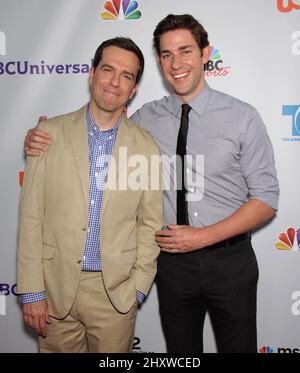 Ed Helms & John Krasinski während der NBC Universal Press Tour All Star Party im The Bazaar im SLS Hotel, Kalifornien Stockfoto