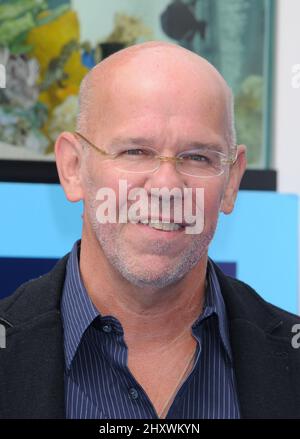 Charles Martin Smith bei der Weltpremiere „Dolphin Tale“ im Village Theatre in Westwood, Los Angeles. Stockfoto