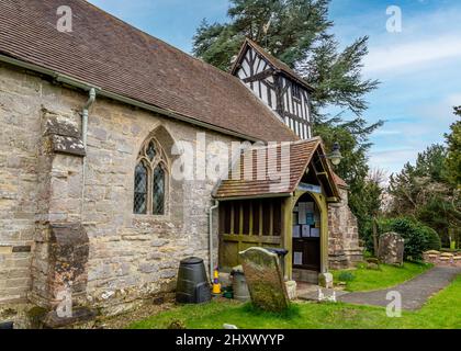 St. James Church in Kington Village, Worcestershire, England. Stockfoto