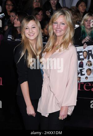 Heather Locklear und Ava Sambora bei der Premiere von 'The Twilight Saga: Breaking Dawn - Part 1' in Los Angeles, USA. Stockfoto