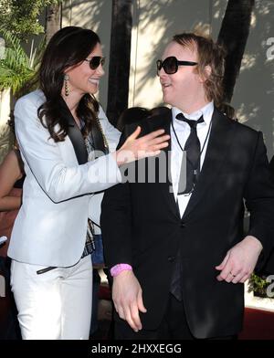 Nancy Shevell und James McCartney sind dabei, als Paul McCartney auf dem Hollywood Walk of Fame (Hollywood, Kalifornien) mit seinem eigenen Star geehrt wird. Stockfoto