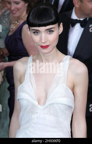 Rooney Mara nimmt an den Annual Academy Awards 84. Teil, die im Hollywood & Highland Center Theatre (ehemals Kodak Theatre) in Los Angeles, USA, verliehen werden. Stockfoto