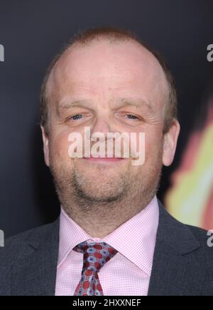 Toby Jones bei der Weltpremiere „The Hunger Games“ im Nokia Theater L.A. Leben in Los Angeles, USA. Stockfoto