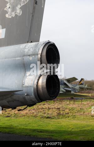 York.Yorkshire.Vereinigtes Königreich.Februar 16. 2022.Im Yorkshire Air Museum Ist Ein Kampfflugzeug des Blitzes F6 ausgestellt Stockfoto