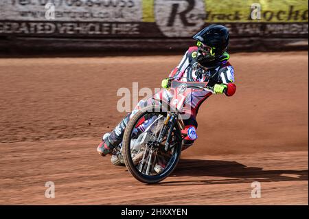 MANCHESTER, GROSSBRITANNIEN. MÄR 14. Tom Brennan in Aktion während des Belle Vue Speedway Media Day am Montag, 14.. März 2022, im National Speedway Stadium, Manchester. (Kredit: Ian Charles | MI News) Kredit: MI News & Sport /Alamy Live News Stockfoto