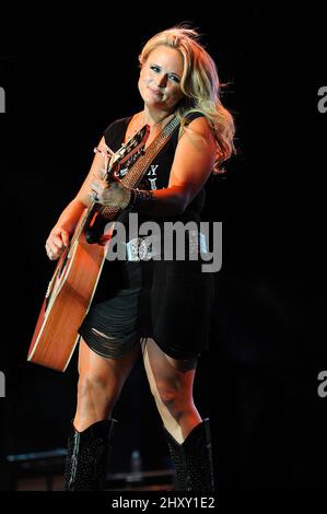 Miranda Lambert spielt live während des Stagecoach Country Music Festivals 2012 in Indio in Kalifornien, USA. Stockfoto