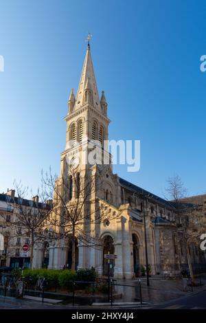 Außenansicht der Kirche Saint-Joseph-des-Nations, katholische Kirche aus dem 19.. Jahrhundert im 11.. Arrondissement von Paris, Frankreich Stockfoto