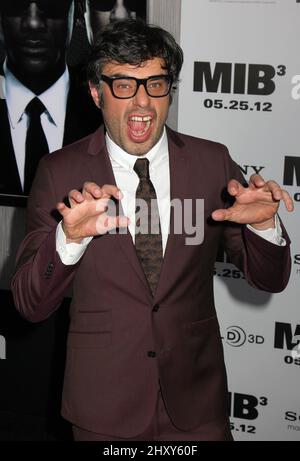 Jemaine Clement kommt zur Premiere von „Men in Black 3“ am Mittwoch, den 23. Mai 2012 in New York im Ziegfeld Theatre an. Stockfoto