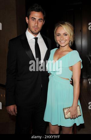 Hayden Panettiere und Freund Scotty McKnight nahmen an den Critics' Choice Awards 2012 im Beverly Hilton in Los Angeles, USA, Teil. Stockfoto