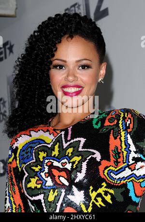 Elle Varner backstage bei den BET Awards am Sonntag, 1. Juli 2012, in Los Angeles. Stockfoto