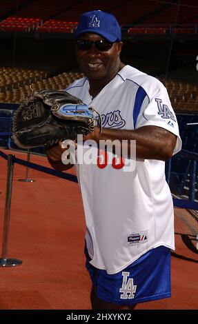 Michael Clarke Duncan nimmt am „Annual Hollywood Stars Game 46.“ im Dodger Stadium Teil. Stockfoto