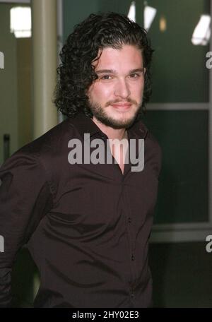 Kit Harington bei der Premiere von Silent Hill: Enthüllungen 3D in Los Angeles. Stockfoto