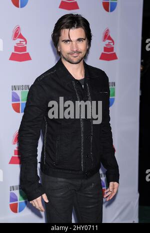 Juanes nimmt an den jährlichen Latin Grammy Awards 13. Teil, die am 15. November 2012 im Mandalay Bay Events Center, Las Vegas, Nevada, verliehen werden. Stockfoto