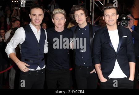 (Von links nach rechts) Liam Payne, Niall Horan, Harry Styles und Louis Tomlinson von One Direction besuchen am Donnerstag, den 20. Dezember 2012, die Show „The X Factor“ zum Saisonfinale in CBS Television City Stockfoto