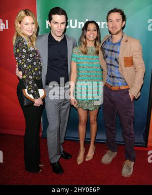 Kristen Hager, Sam Witwer, Meaghan Rath und Sam Huntington nehmen an Tag 2 der NBC Universal TCA Press Tour in Los Angeles, Kalifornien, Teil. Stockfoto