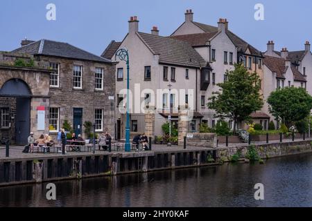 Leith traditionelle Architektur am Wasser in Edinburgh, Schottland Stockfoto