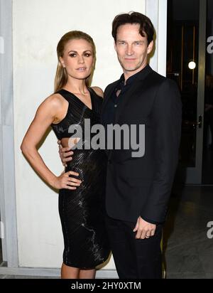 Anna Paquin, Stephen Moyer bei der „Tom Ford Cocktail Veranstaltung zur Unterstützung des Projekts Angel Food“, die im Tom Ford in Los Angeles, USA, stattfand. Stockfoto