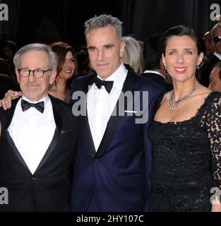 Steven Spielberg, Daniel Day-Lewis und Rebecca Miller nahmen an den Annual Academy Awards 85. im Dolby Theater in Los Angeles, USA, Teil. Stockfoto