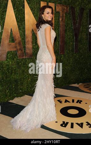 Samantha Barks nimmt an der Vanity Fair Oscar Party 2013 in den Sunset Towers Teil Stockfoto