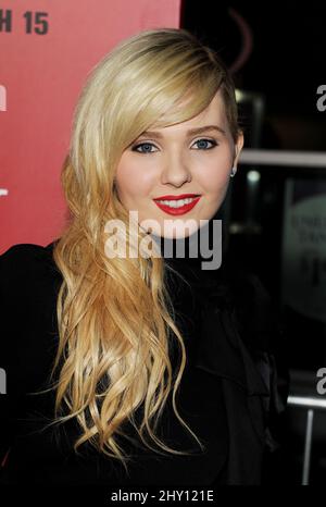 Abigail Breslin bei der Premiere von „The Call“ im ArcLight Theater in Hollywood, Kalifornien. Stockfoto