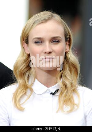 Diane Kruger tritt in der US-Fernsehsendung „Extra“ in Los Angeles, Kalifornien, auf. Stockfoto